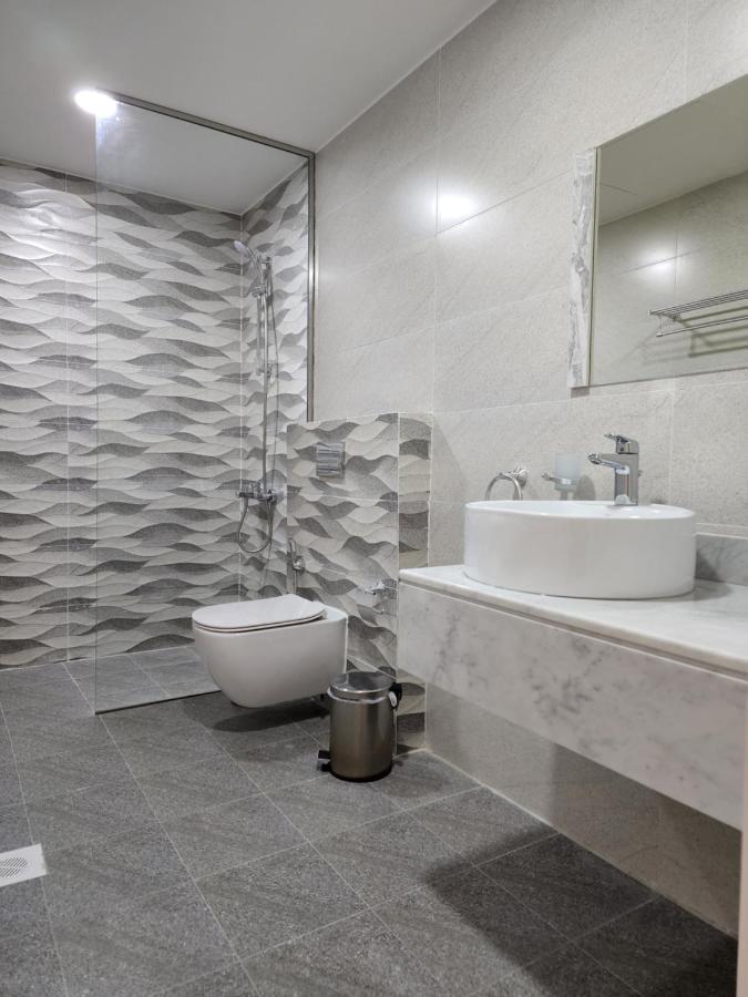 Imperial Suites Hotel Манама Екстер'єр фото