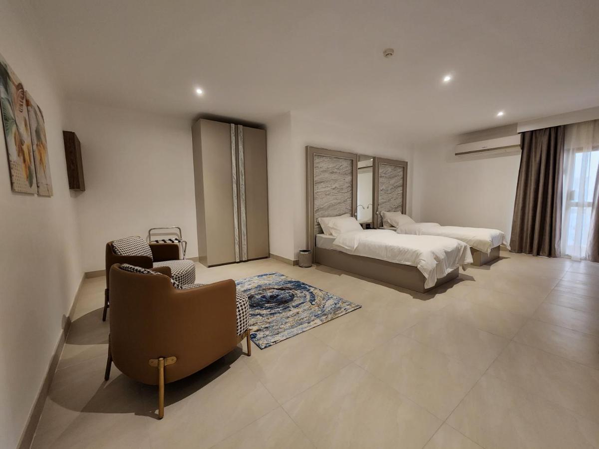 Imperial Suites Hotel Манама Екстер'єр фото